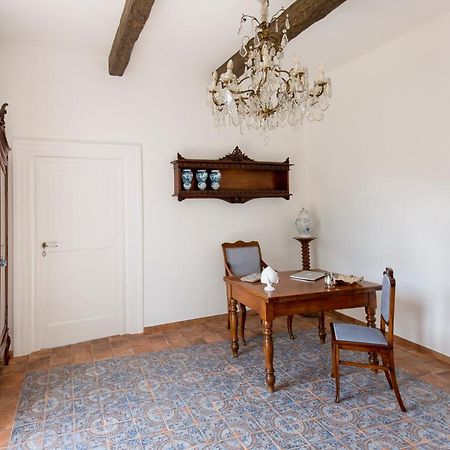 Palazzo Cacace Relais Hotel Meta Buitenkant foto