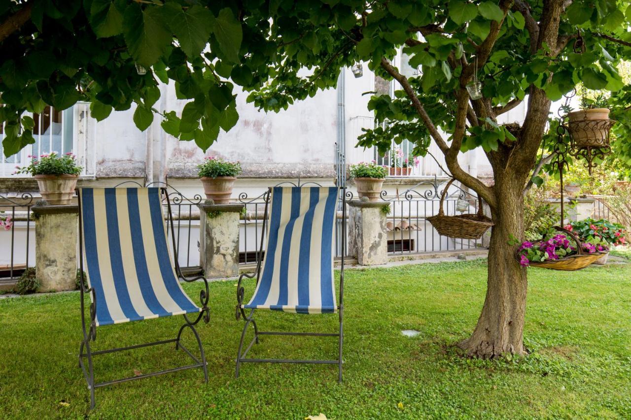 Palazzo Cacace Relais Hotel Meta Buitenkant foto