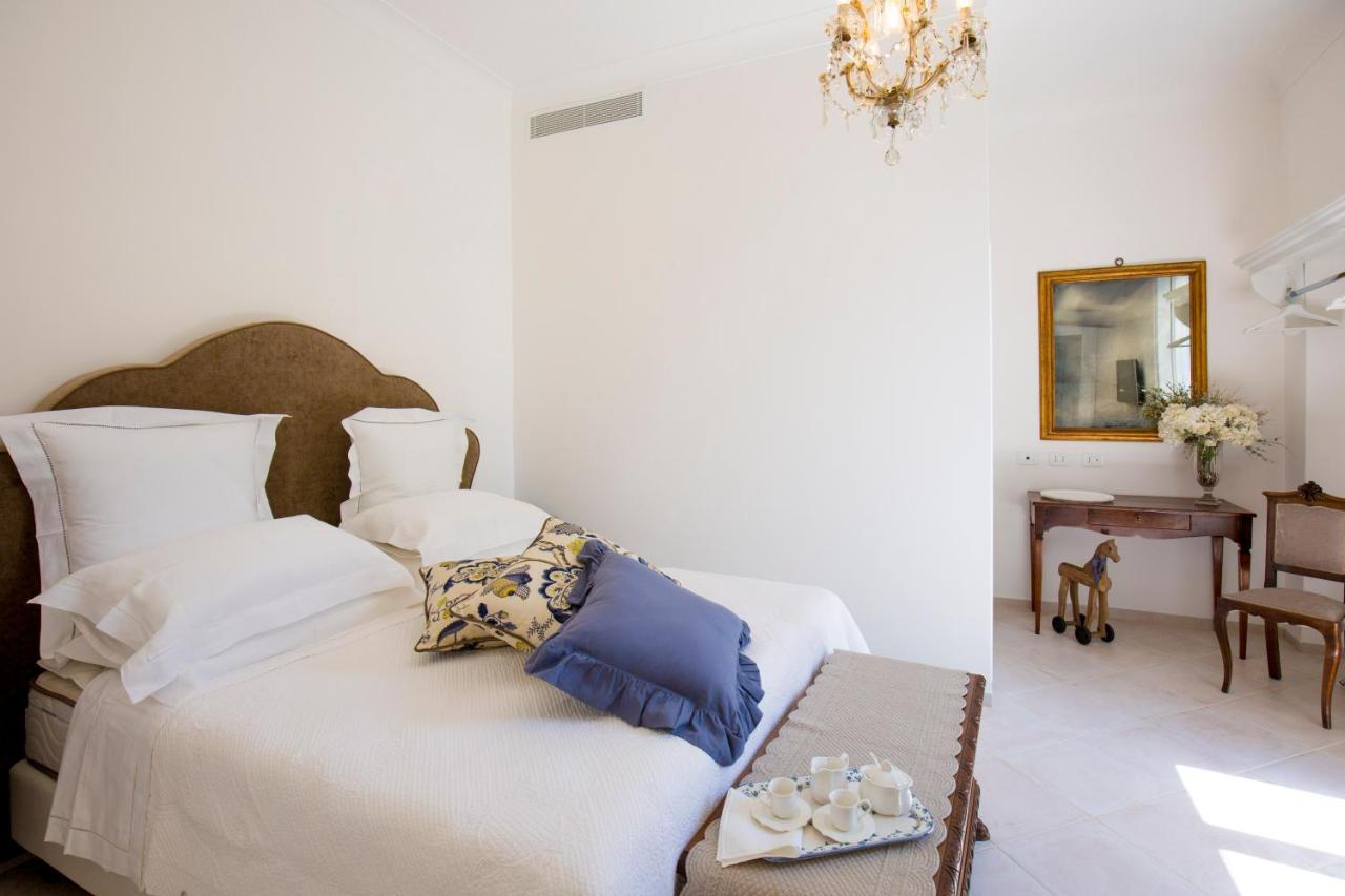 Palazzo Cacace Relais Hotel Meta Buitenkant foto